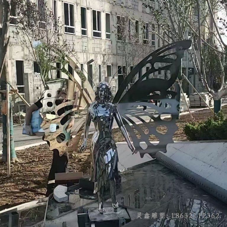 不锈钢抽象人物雕塑