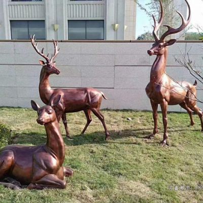 三只小鹿动物铜雕