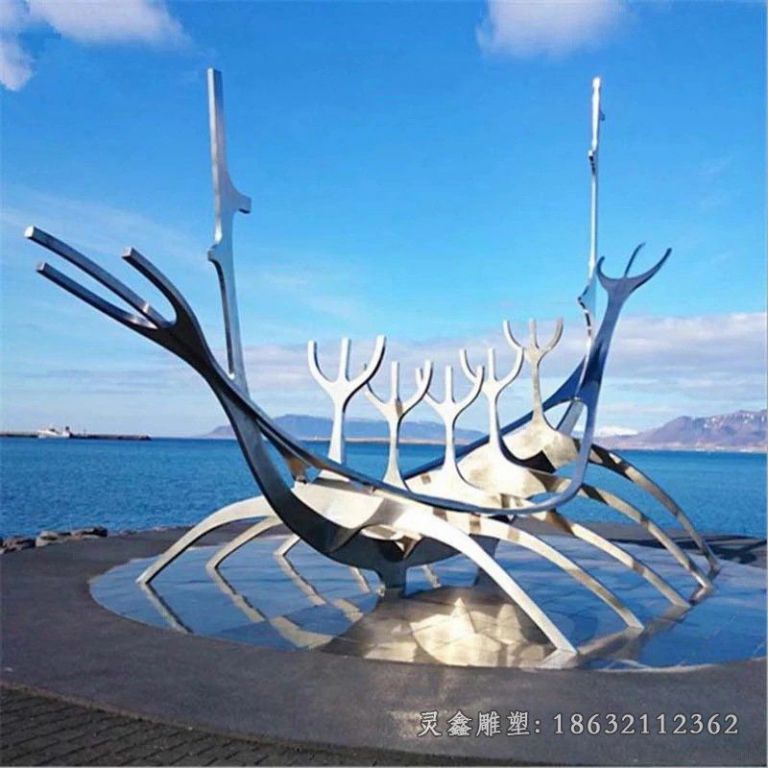 广场不锈钢抽象雕塑