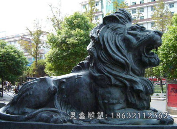 铸铜狮子动物雕塑
